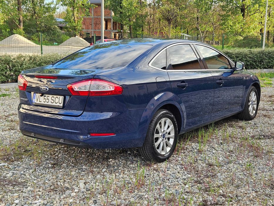 2014 Ford Mondeo 2.0d / 140 CP / Navigatie / Camera