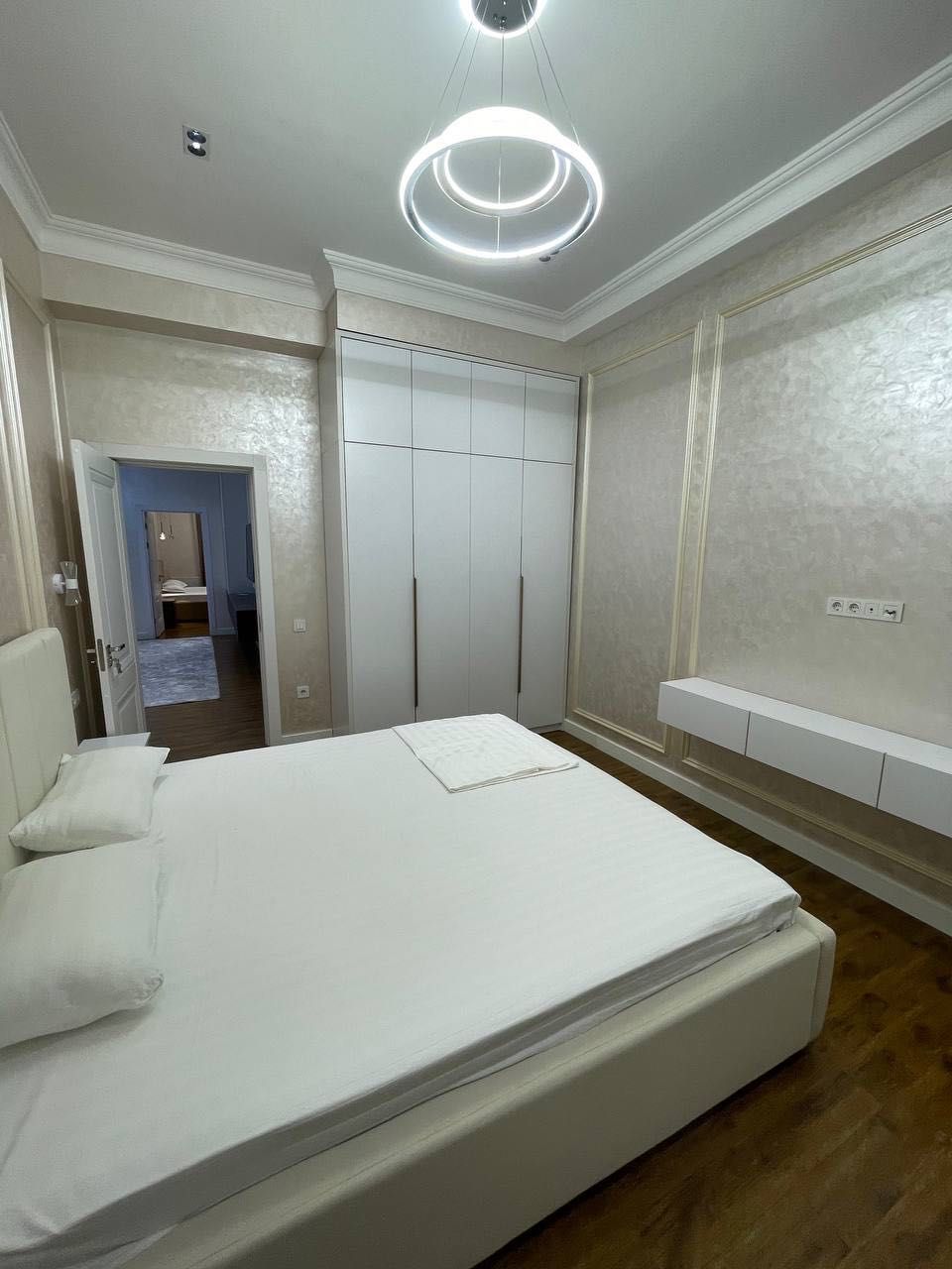 Сдам в Аренду Глинка 3/7/10.  90м2