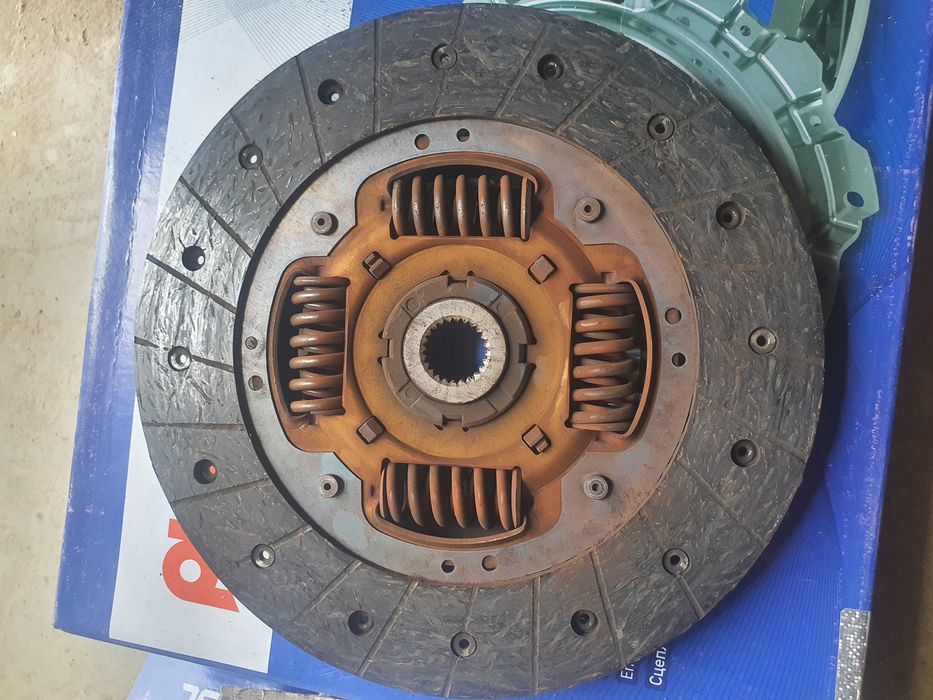 Сцепления корзина и диск Кобальт.