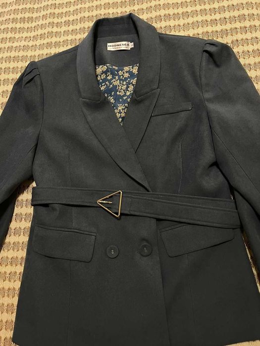 Качественные костюмыженские.