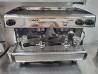 Vând expresor cafea CASADIO +rasnita