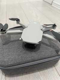 Drona DJI Mini 2 Fly More Combo