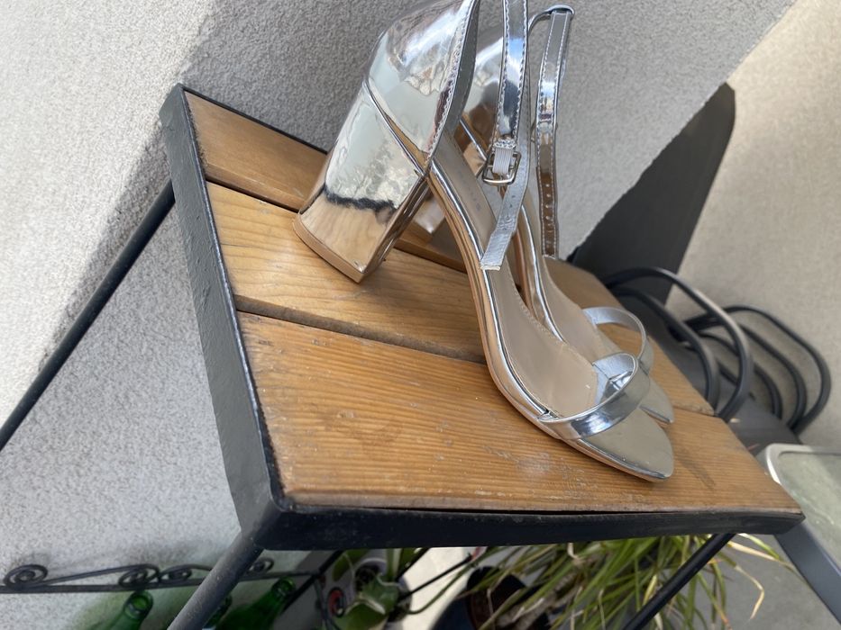 Sandale elegante