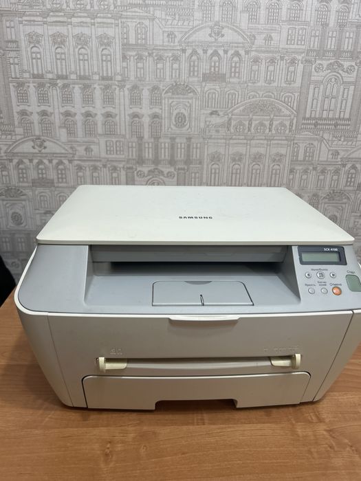 Принтер б/у в отличном состоянии