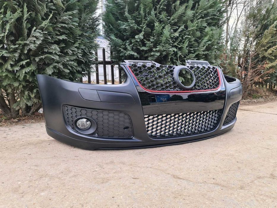 Black Week Bara Fata VW Golf 5 GTI Design cu Grile si Proiectoare