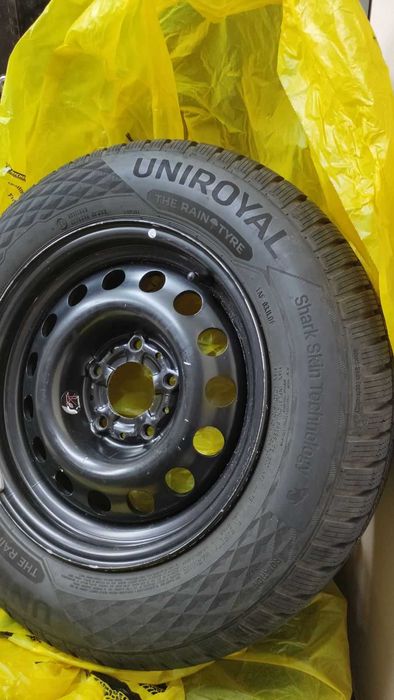 Продавам зимни гуми