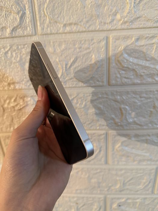 iPhone 12 mini, в хорошем состоянии