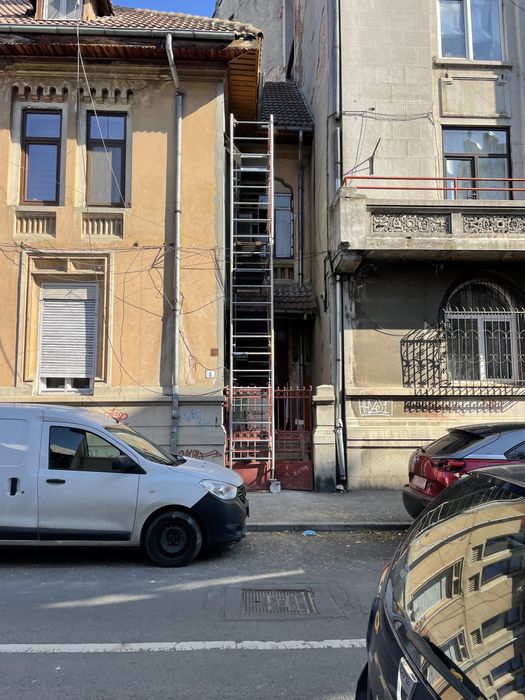 Inchiriere schela aluminiu mobila schela interior schela ingusta