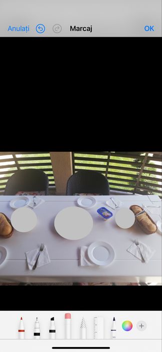 Masă din lemn masiv