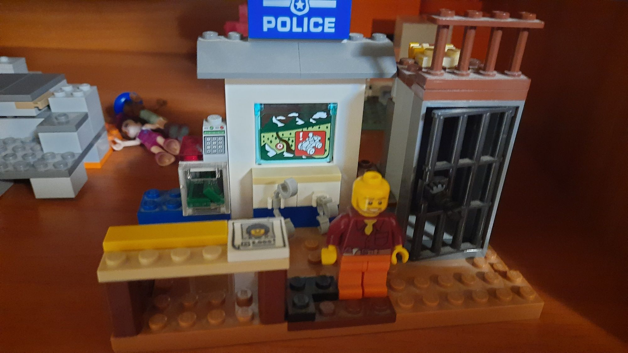 Mica secție de politie lego original