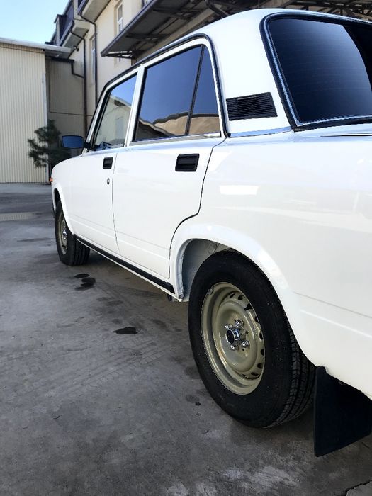 VAZ 2107 SOTILADI 2010 yil