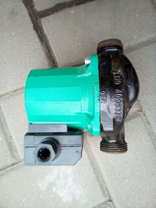 Pompa recirculare Wilo