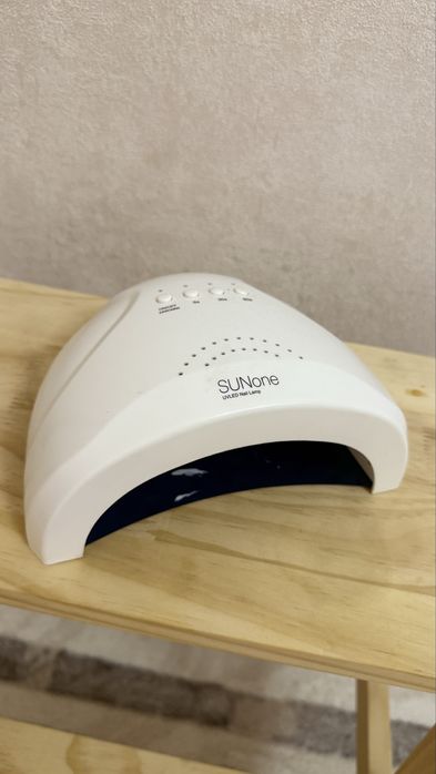 Продаю лампу для маникюра