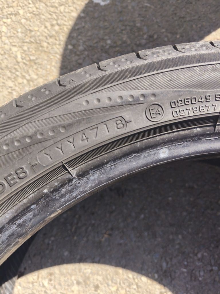 225/45/19" 2бр Yokohama blue earth rv02,dot4718,7mm