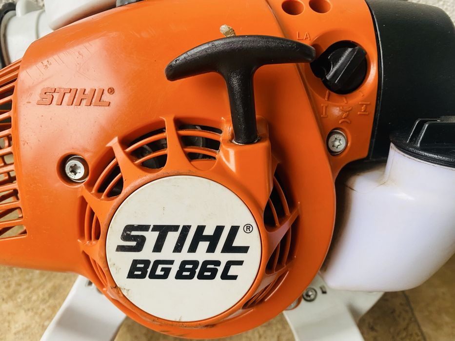 Stihl suflanta frunze BG 86C