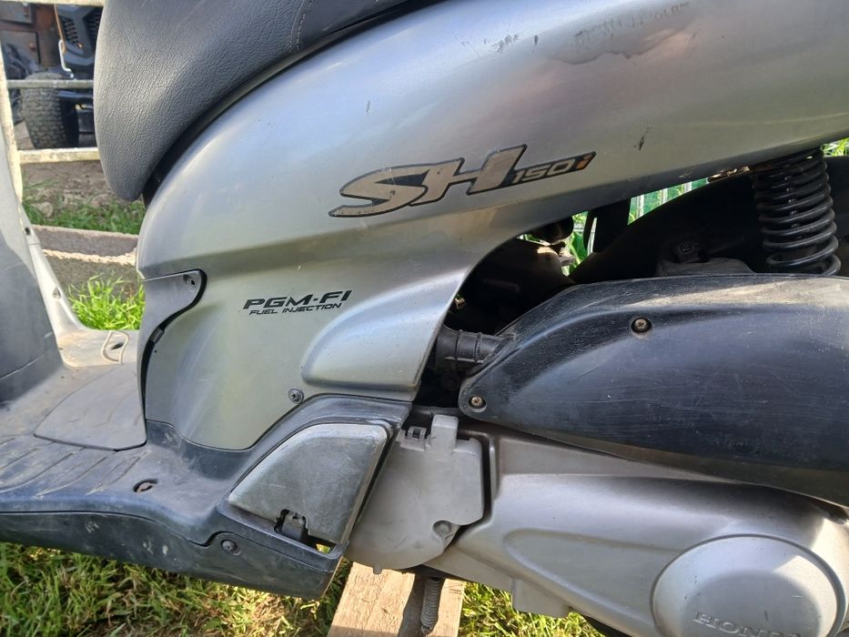 Honda de 150 dețin acte pentru inscriere