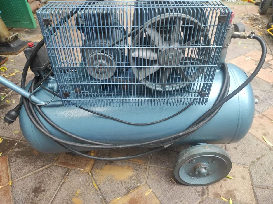 Compresor aer profesional de 100 lmade Germania