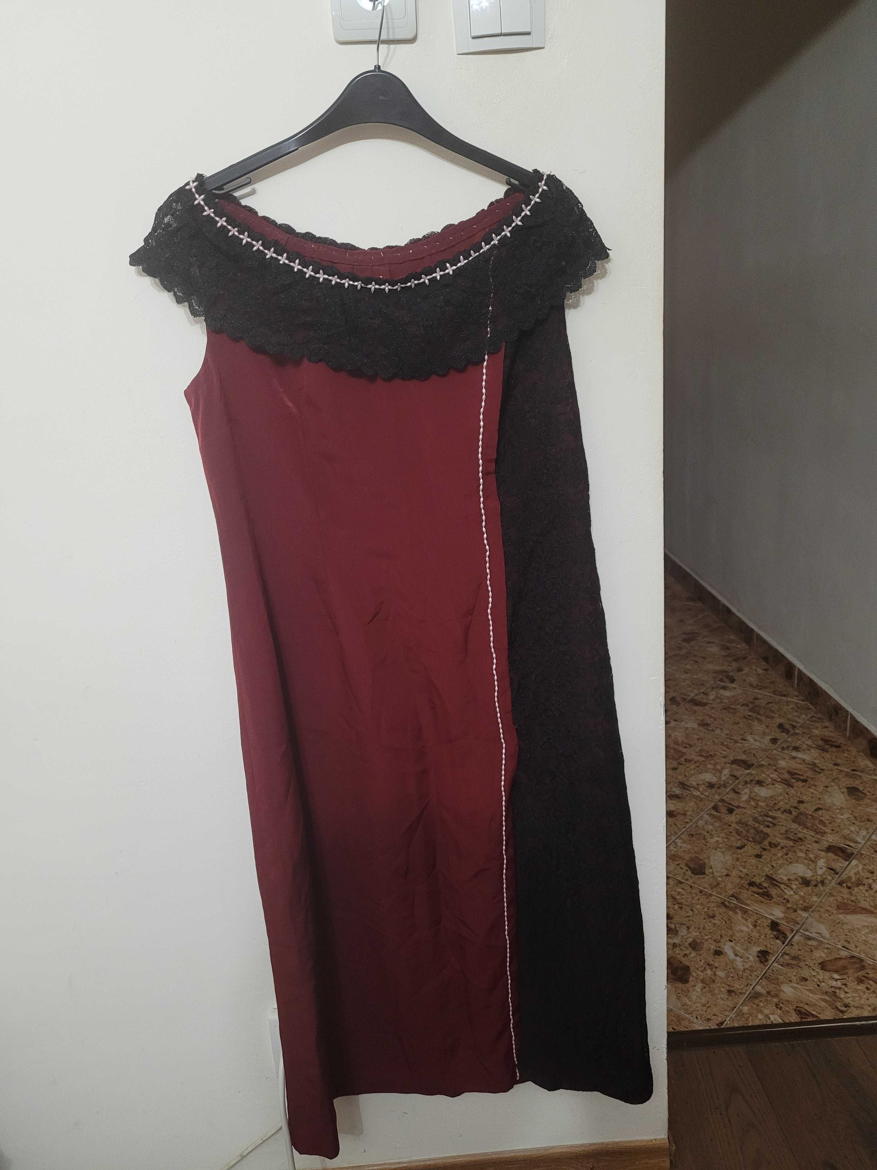 Rochie de seara  foarte eleganta, marimea L, matase grena