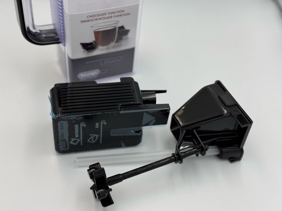 Cana / Rezervor / Recipient lapte DELONGHI Primadonna Esam6900M