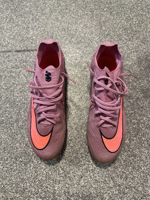 Nike mercurial 42