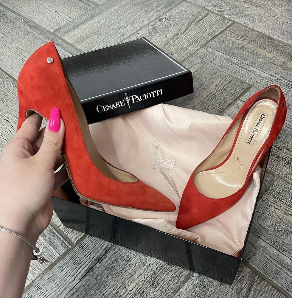 Дамски обувки Cesare Paciotti