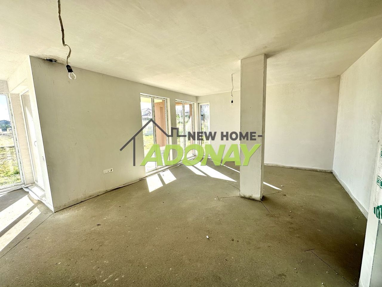 Продава се Къща в с. Белащица, Област Пловдив - 240 кв.м за 959 €/кв.м - Снимка #2