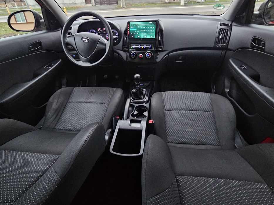 Hyundai i 30 -An 2010- 1.4(Benzină), 110 Cai, Navigație