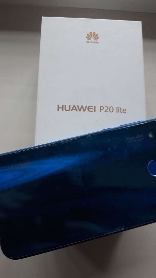 HUAWEI P20 Lite продаю