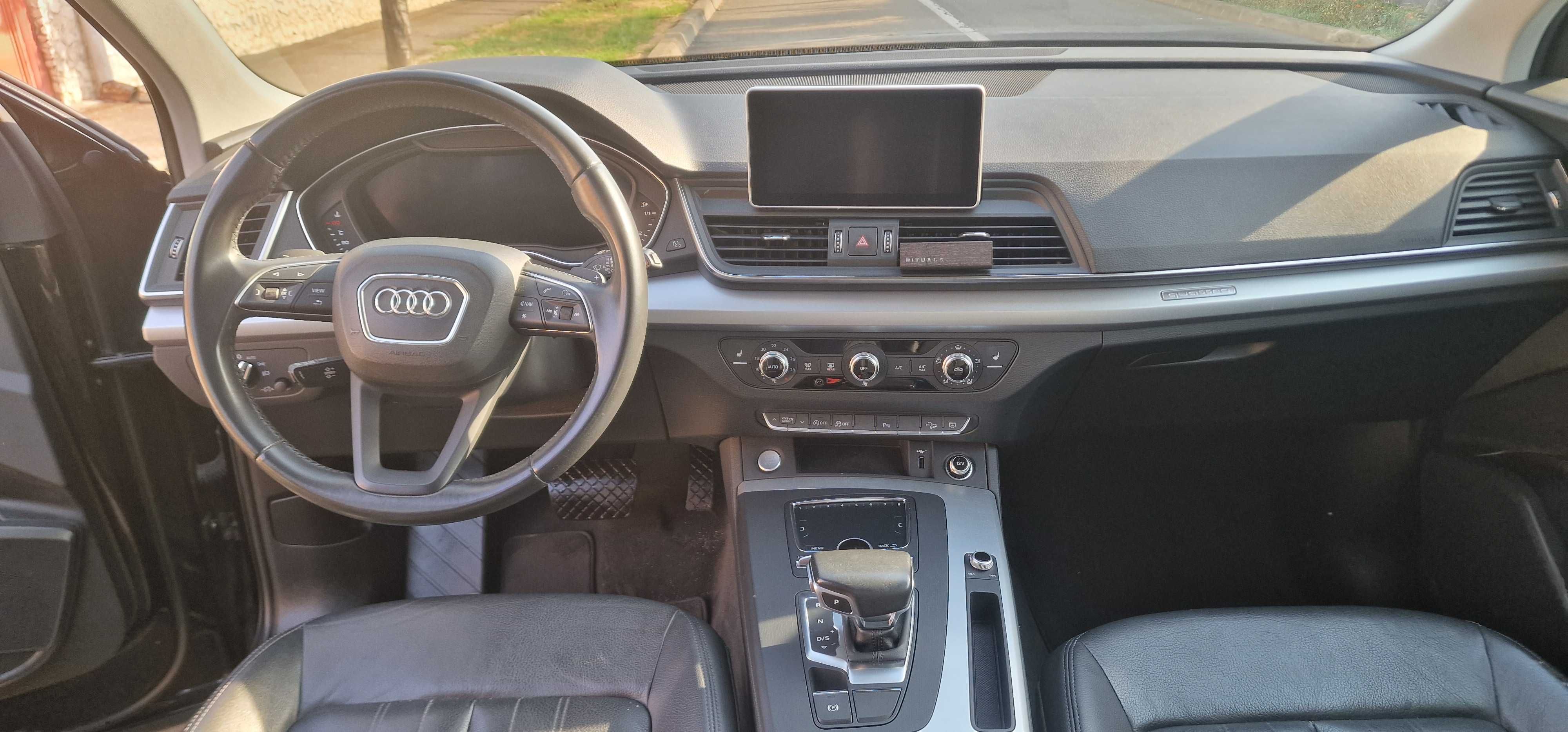 Audi Q5 2.0 TDI 4x4 2019 Quattrobusiness ED. S