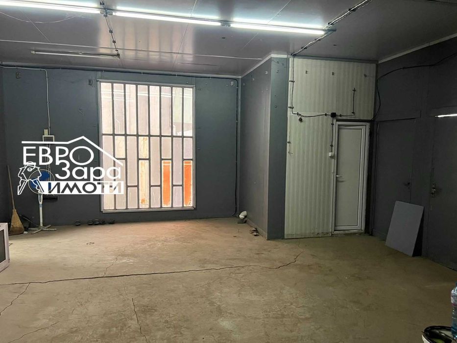 Дава се под наем Магазин в Стара Загора, Железник - център - 130 кв.м за 408 € - Снимка #1