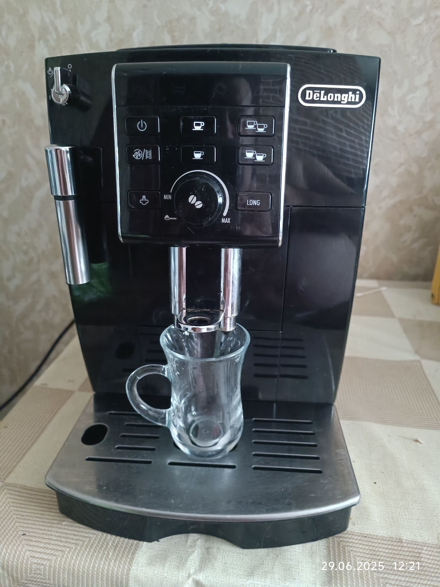 De'Longhi ECAM 13.113.B Magnifica Eco