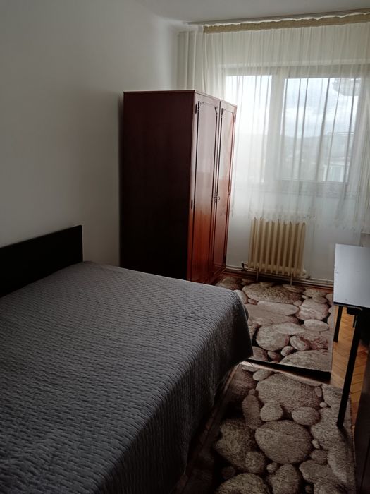 Dau in chirie apartament cu doua camere situat in Mănăștur.