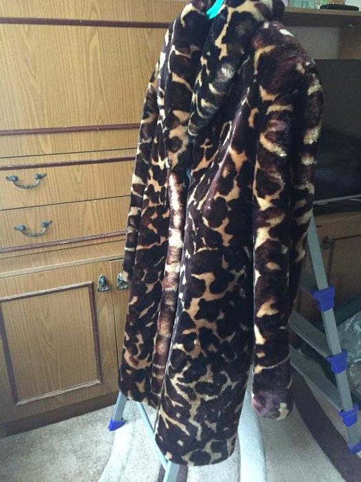 Шуба цигейковая женская