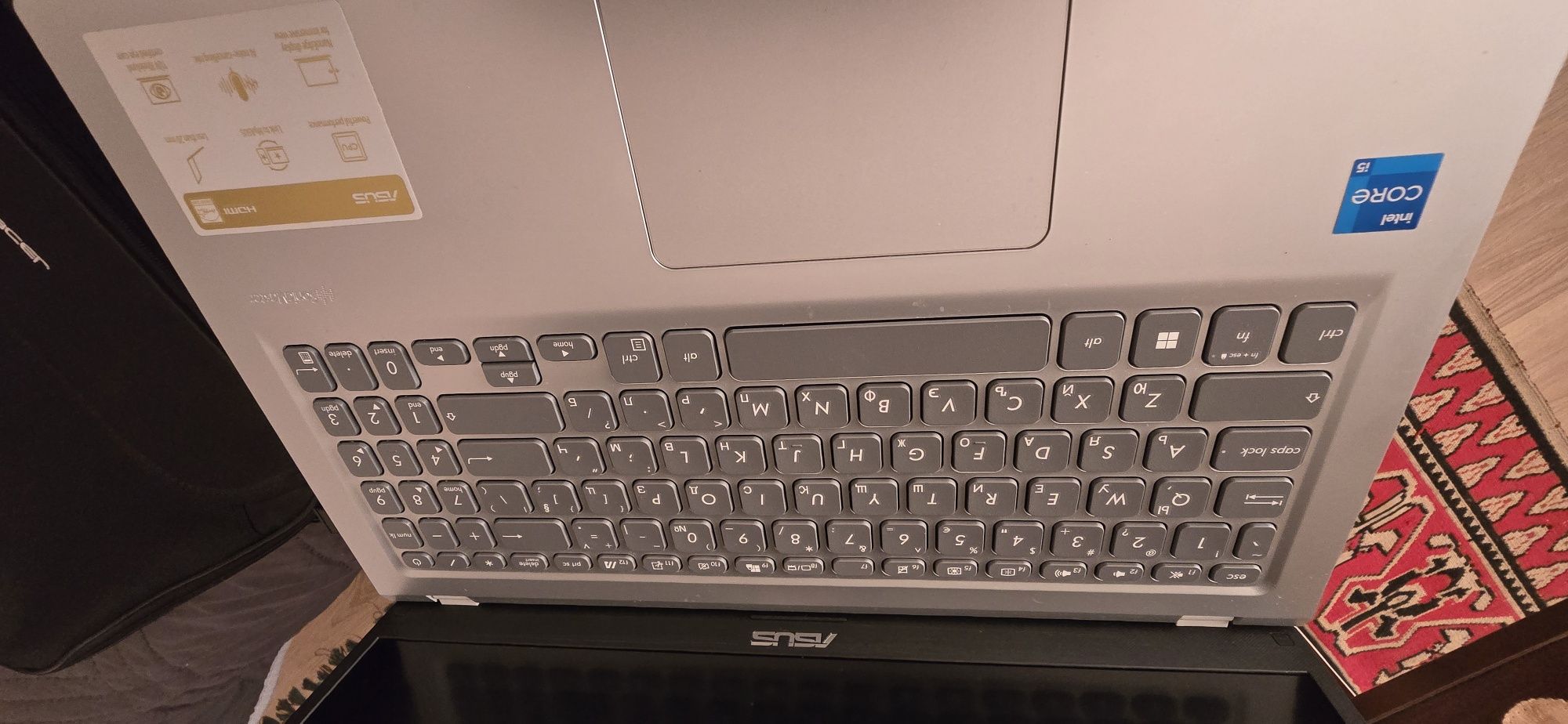 Лаптоп Asus x515ea