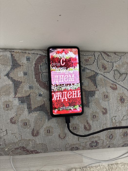 Самсунг А-51 хорошем состояний