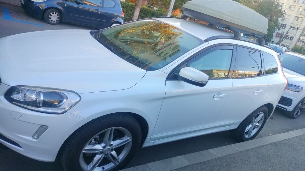 Volvo XC60 2017 190 cp