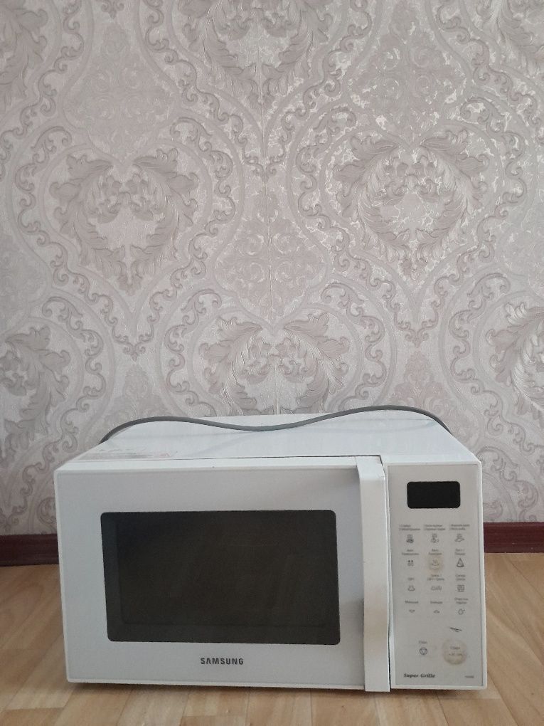 Микроволновая печь