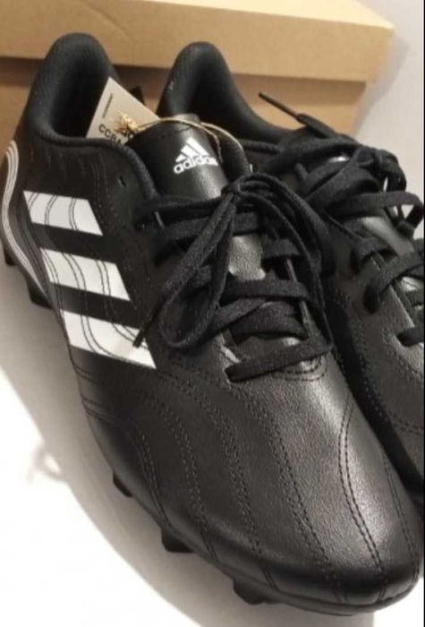 Футболни обувки Adidas - Чисто Нови