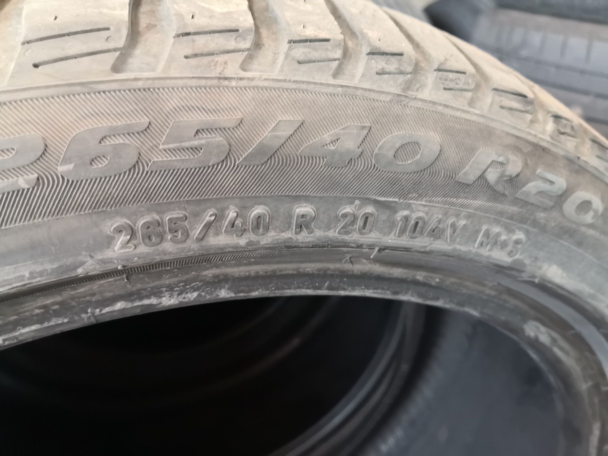265 40 20 цола гуми Pirelli