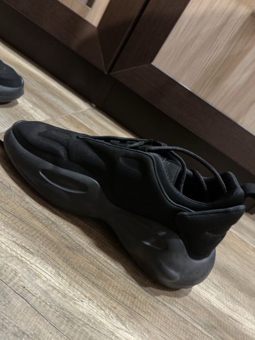 Sneakers Leandro Lopes , 46 номер, НОВИ