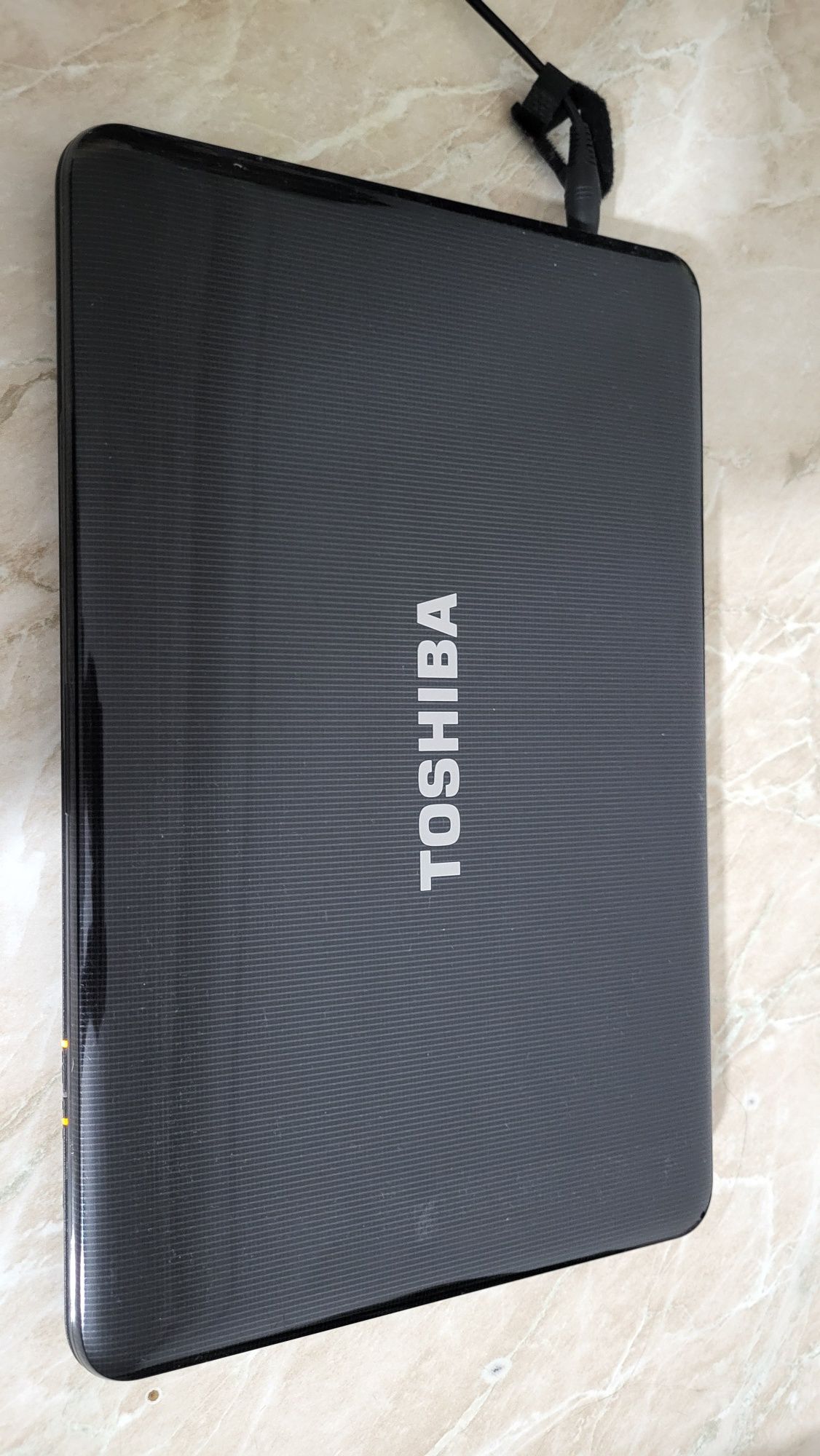 Ноутбук TOSIBA satellite C850