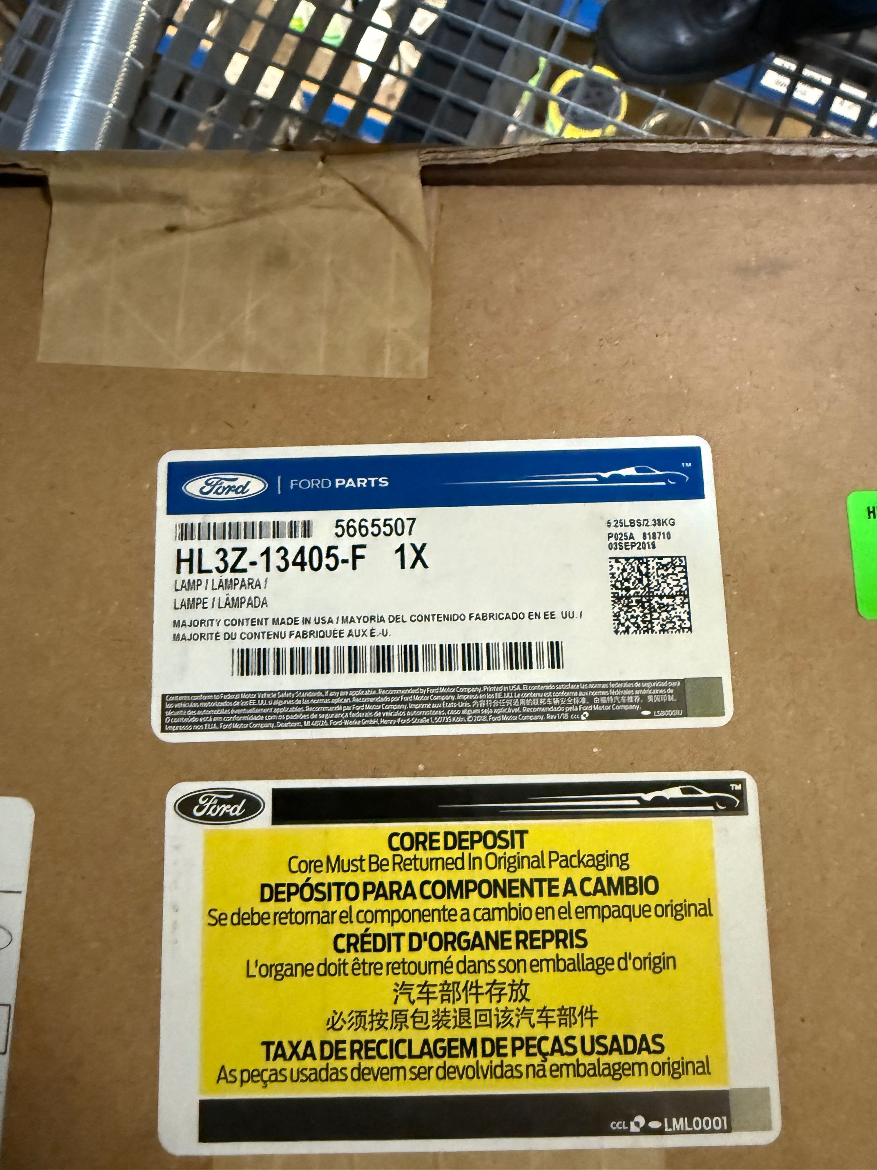 Stop dreapta ford raptor f150 cu radar orginial ford