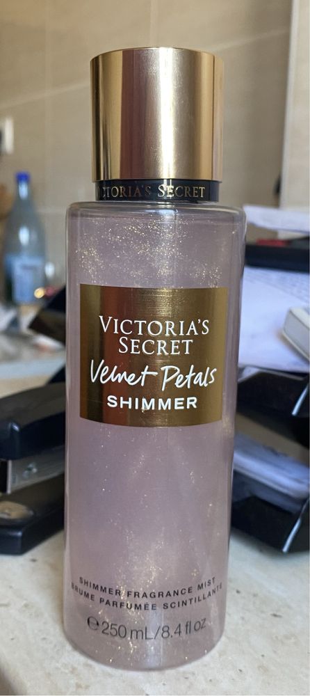 Victoria's Secret Velvet Petals Shimmer