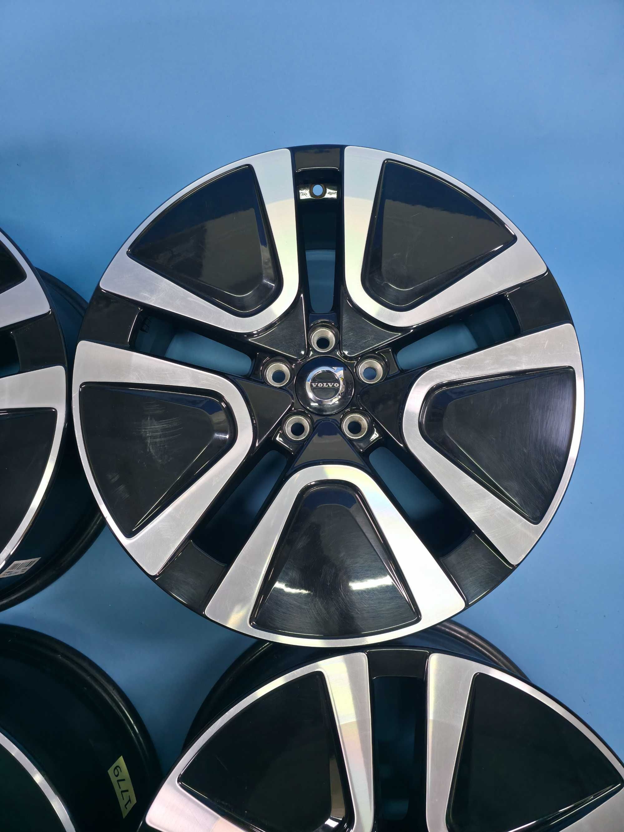 Jante Aliaj 5x108 19'' OEM VOLVO XC40 XC60 V60 V90 - 7.5J ET 50.5 !