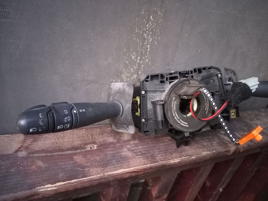 Spira volan cu manete Renault Clio 2 Symbol