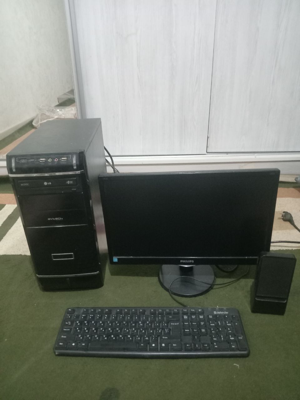Компьютер  Philips