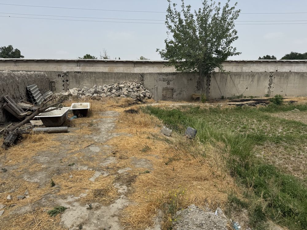 Smart cityni orqa tomonida uchastka 5.54 sotix quyi chordara mahallasi