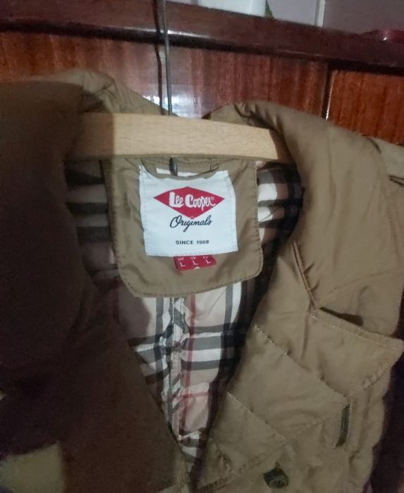 Greci moderne ,de  damă și de barbat Lee Cooper