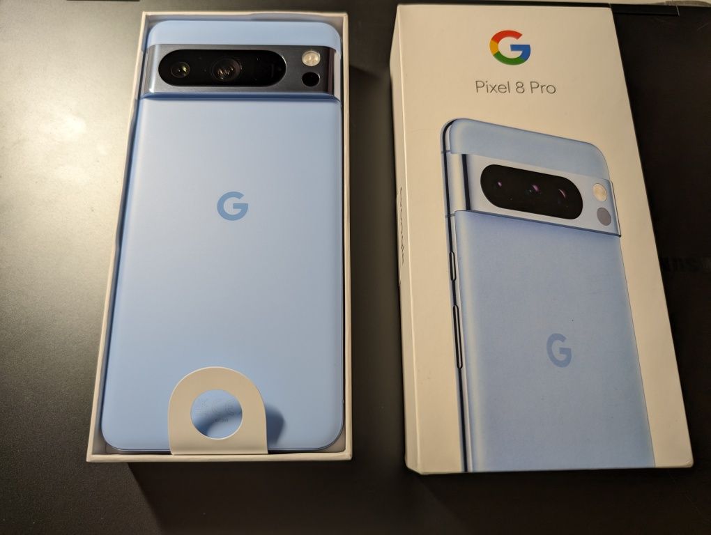 Pixel 8 Pro Blue