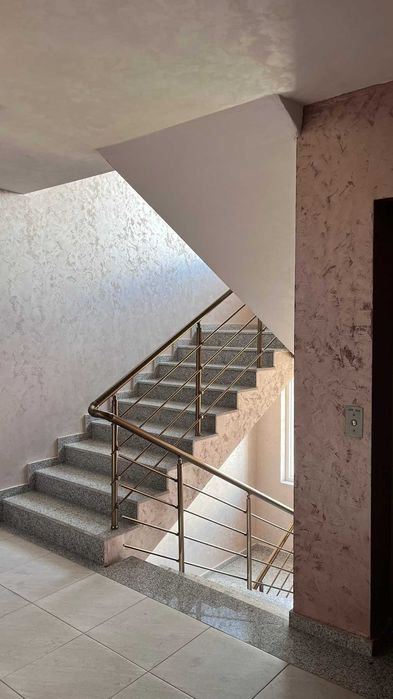 Продава се Тристаен апартамент в София, Левски - 82 кв.м за 2220 €/кв.м - Снимка #12